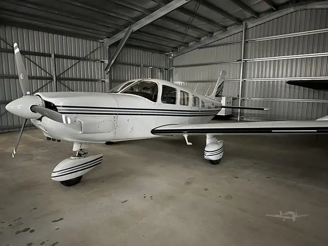 1981 Piper Saratoga