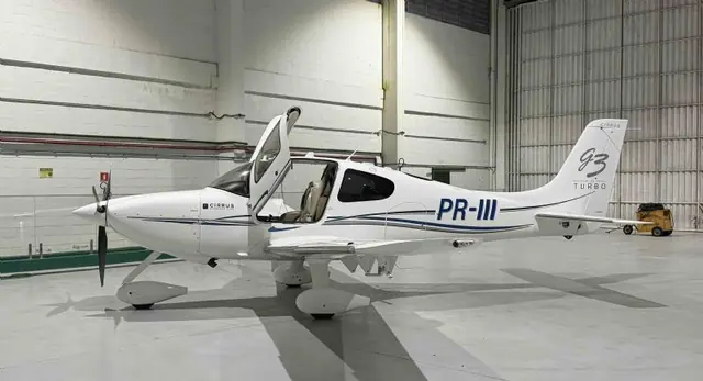Cirrus SR22 2007