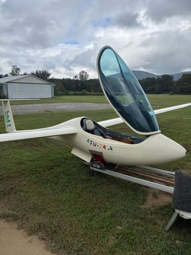 1989 Schleicher ASW-24