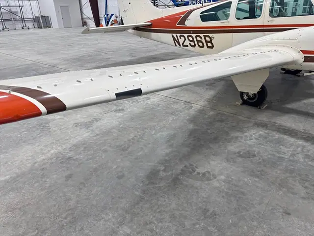 1964 Beechcraft Baron