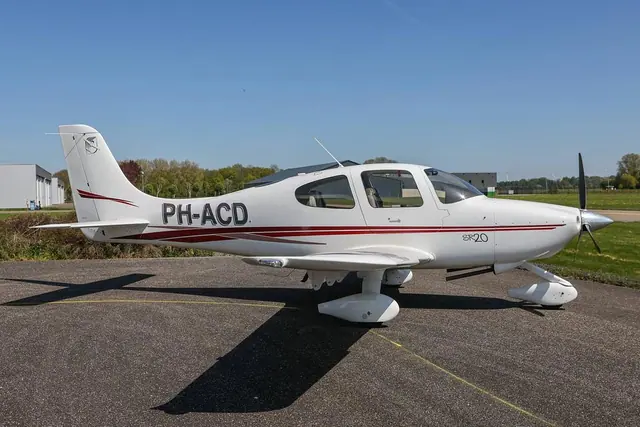 2003 Cirrus SR20 G1