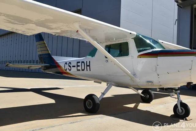 1978 Cessna 152 in Portugal