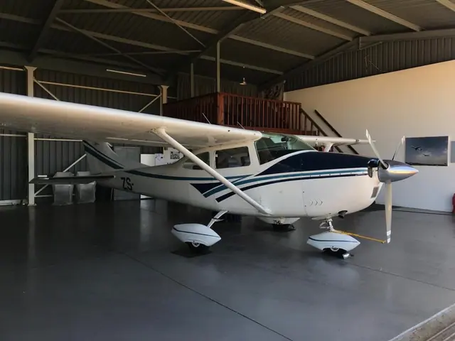 1969 Cessna 182M
