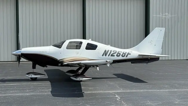 2006 Columbia 400