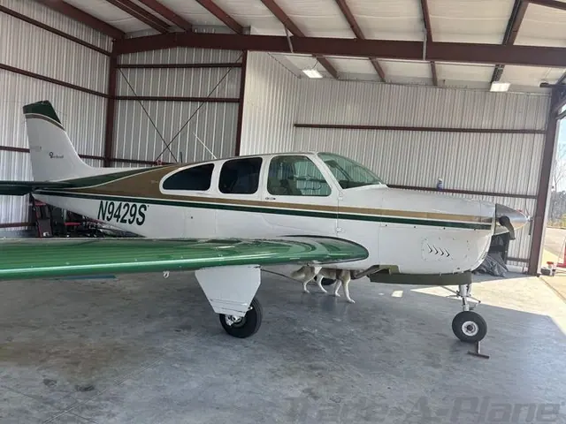 1966 Beechcraft 33 Debonair