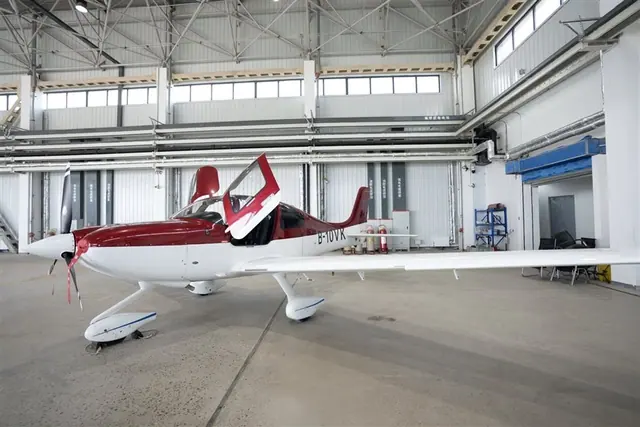 2016 Cirrus SR22