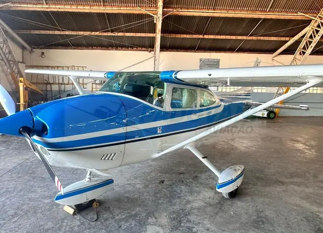 Cessna 182P Skylane 1974