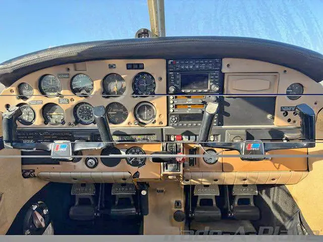1975 Piper Warrior