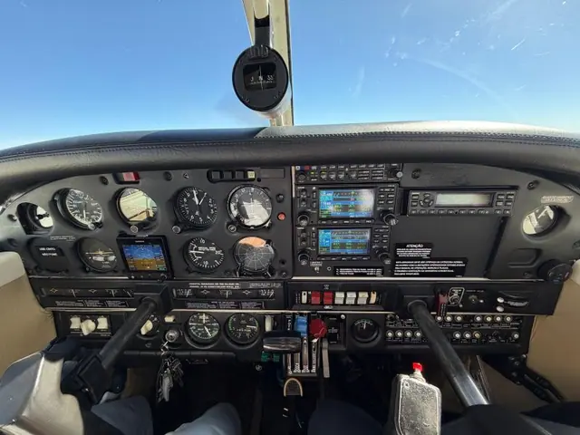 Embraer / Neiva Corisco Turbo EMB-711ST 1980