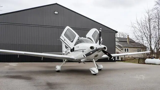 2008 Cirrus SR20-G3