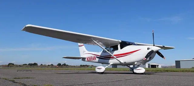 2000 Cessna 182S Skylane
