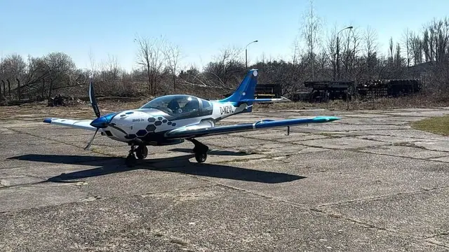 2025 JMB Aircraft VL-3 916iS