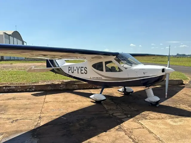 Rupert Vimana R-12 2004
