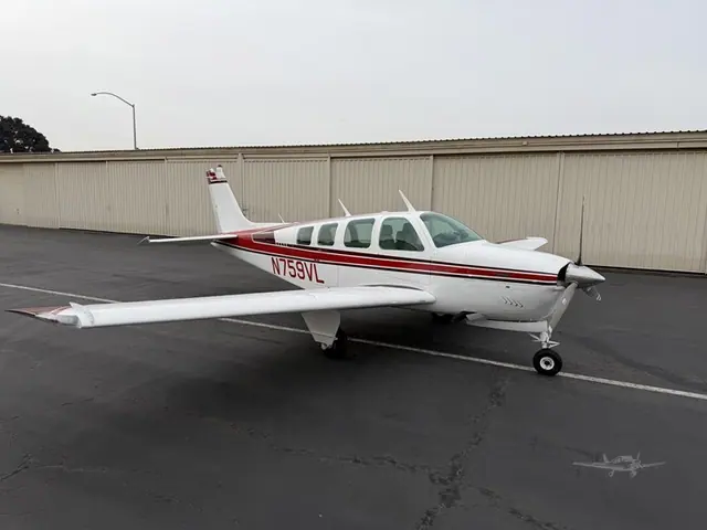 1977 Beechcraft A36 Bonanza
