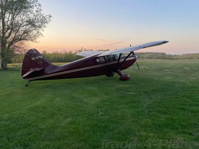 1947 Stinson 108-2