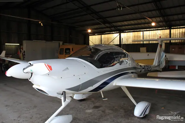 1997 Diamond Aircraft HK36-TTC