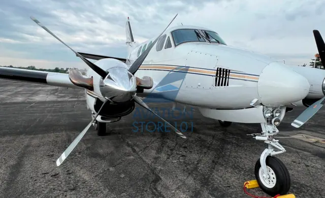 Beechcraft King Air E90 – Year 1973