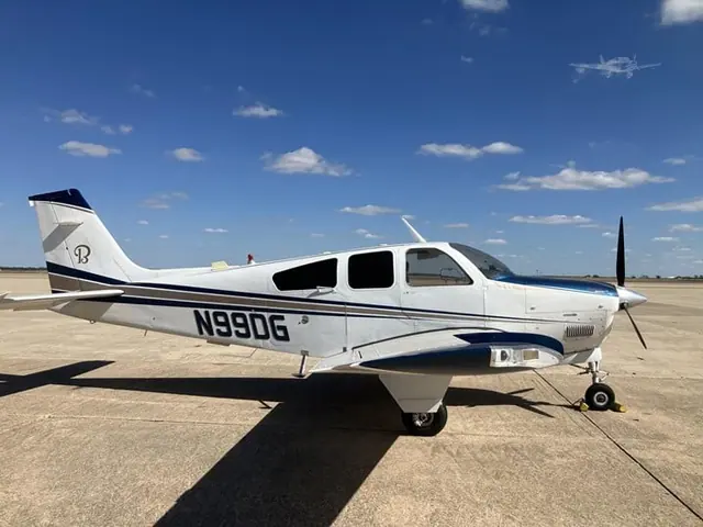 1978 Beechcraft F33A Bonanza