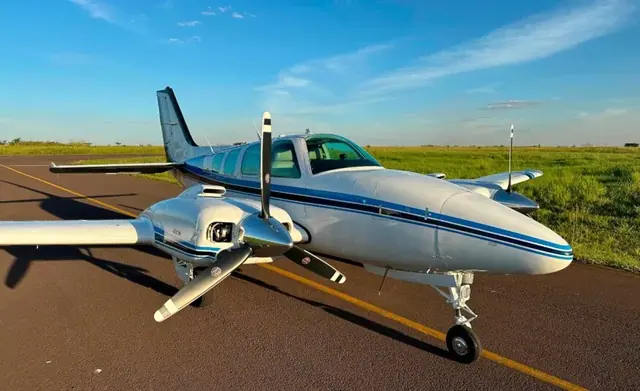 Beechcraft Baron B58 – Year 1994 – 3,200 H.T.