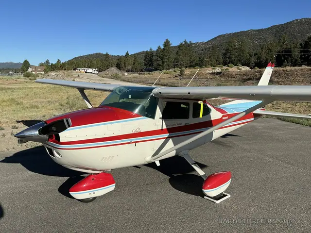 Cessna Gorgeous 1973 182P