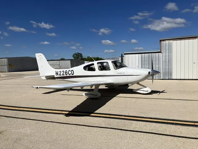 2001 Cirrus SR20