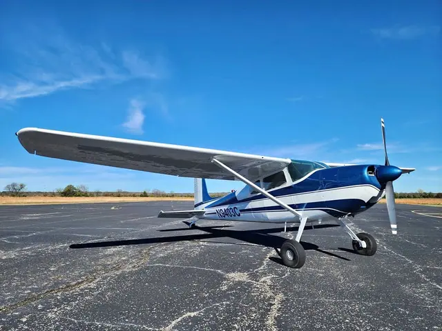 1955 Cessna 180