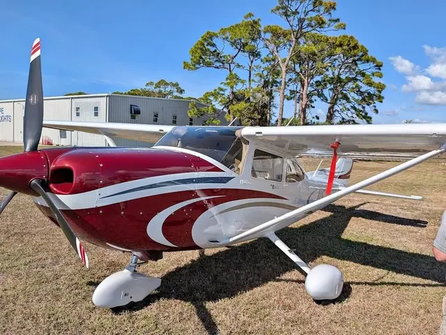 2007 Cessna 182t
