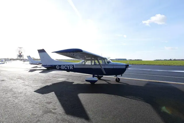 1975 Cessna F-172 M