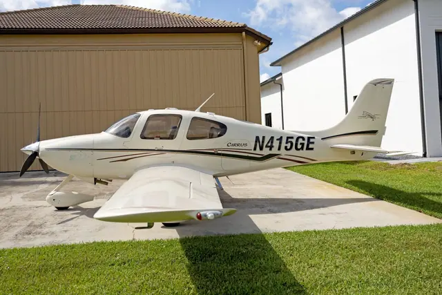 2003 SR22-G1