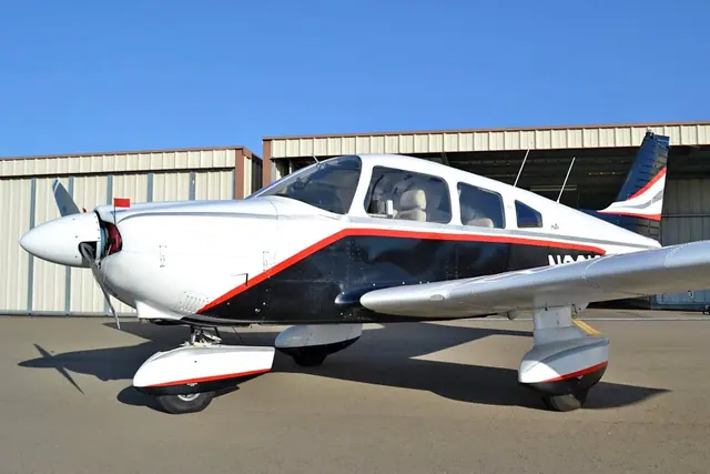 1976 Piper archer ii