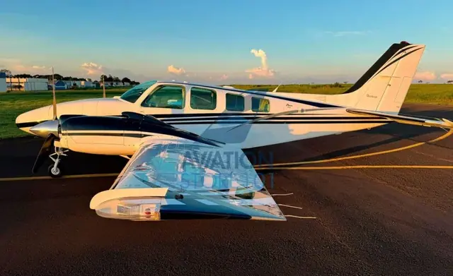 Beechcraft Baron 58 – Year 1998 – 2,400 H.T.