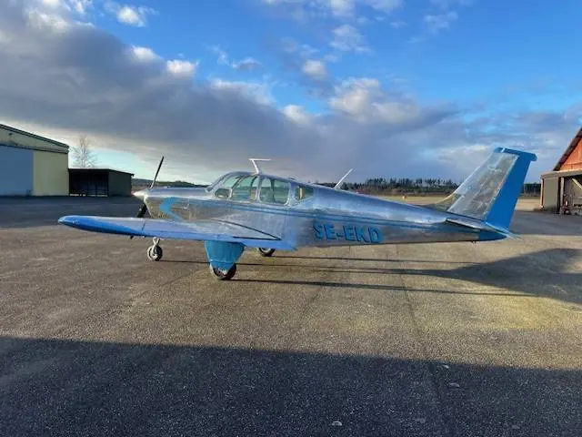 1964 Beechcraft Beech 33 Debonair