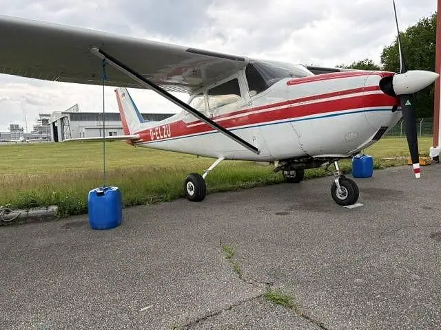 1964 Reims Aviation Cessna F-172 Skyhawk E