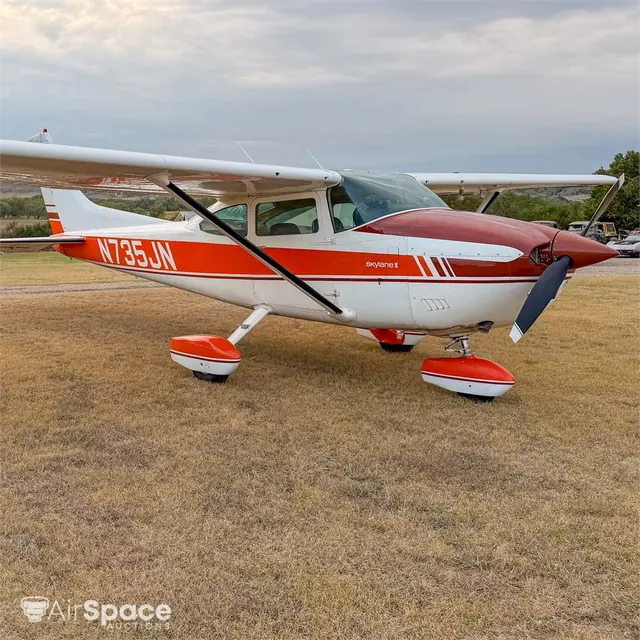 1977 Cessna 182Q Skylane II For Auction In Kansas USA