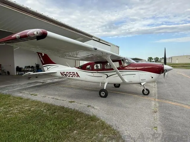 2016 Cessna T206H Stationair