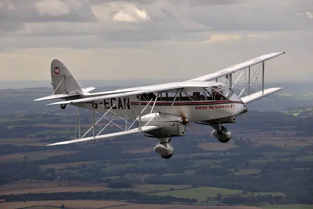 1943 De Havilland DH-84 Dragon