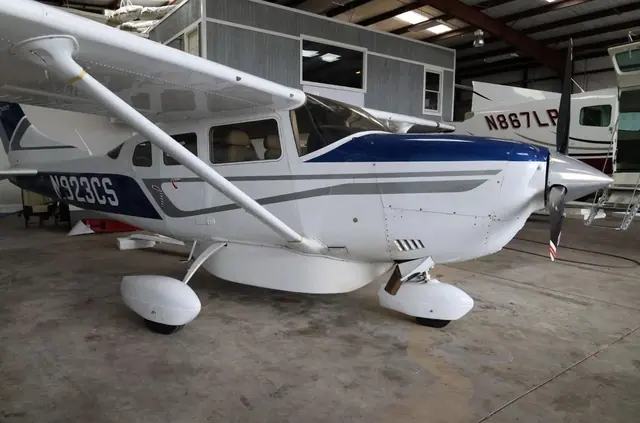 2021 Cessna 206 Single Engine Piston