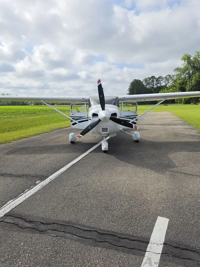 1998 Cessna 182 Skylane