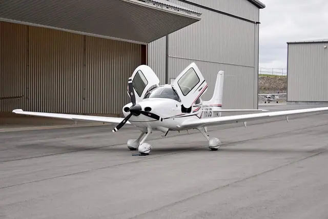 2023 Cirrus SR20 G6