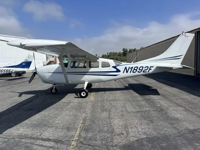 1966 Cessna 210