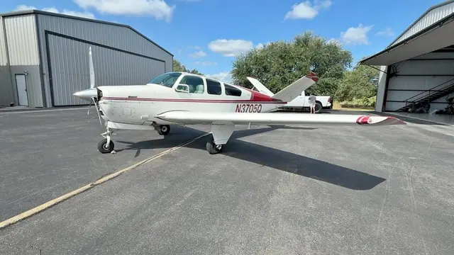 1967 Beechcraft V35TC