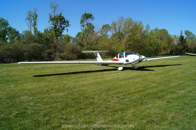 1984 Grob G109B mit Schleppkupplung