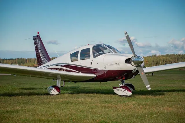 1964 Piper PA-28-235 Cherokee