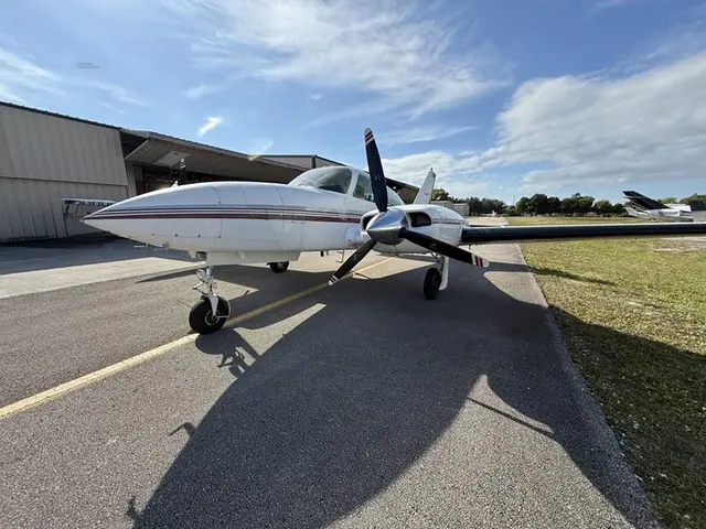1976 Cessna T310R