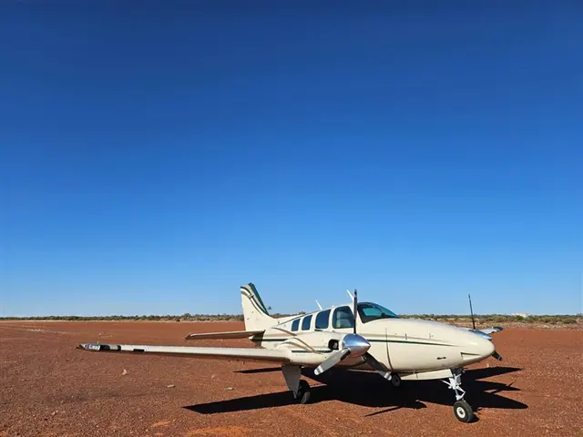 1973 Beechcraft Baron 58 Part Share Essendon Airfield