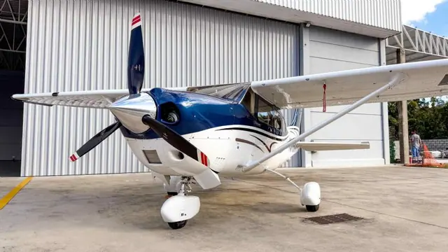 Cessna 206 T206H 2013