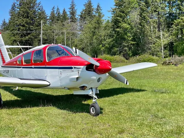 1969 Piper PA-28R-200