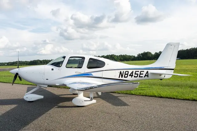2022 Cirrus SR20-G6 (N845EA)