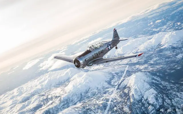 1952 North American T-6 Harvard Mk 4