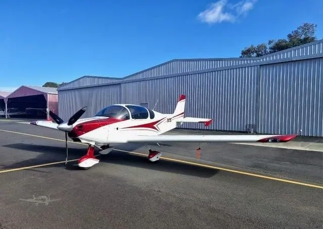 2019 Airplane Factory Sling 4